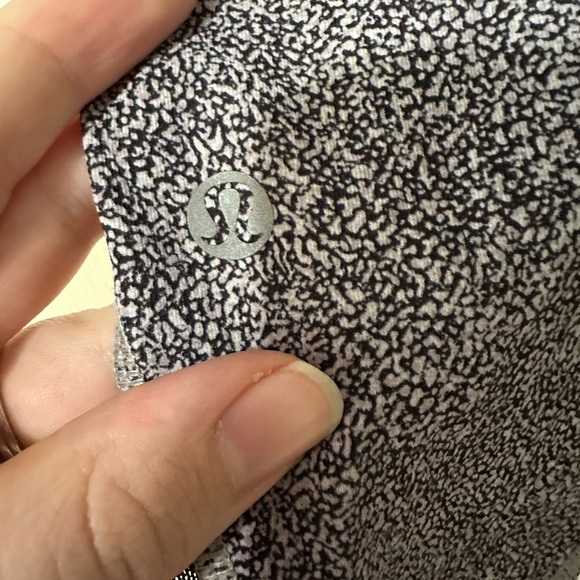 Lululemon Cement Print Patterned Leggings with Sheer Fabric Mesh Paneling - Picture 3 of 7